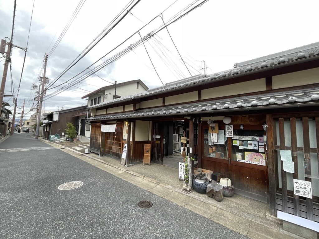 Ms. Chiyomi Tanaka's traditional Nara brush workshop and store.