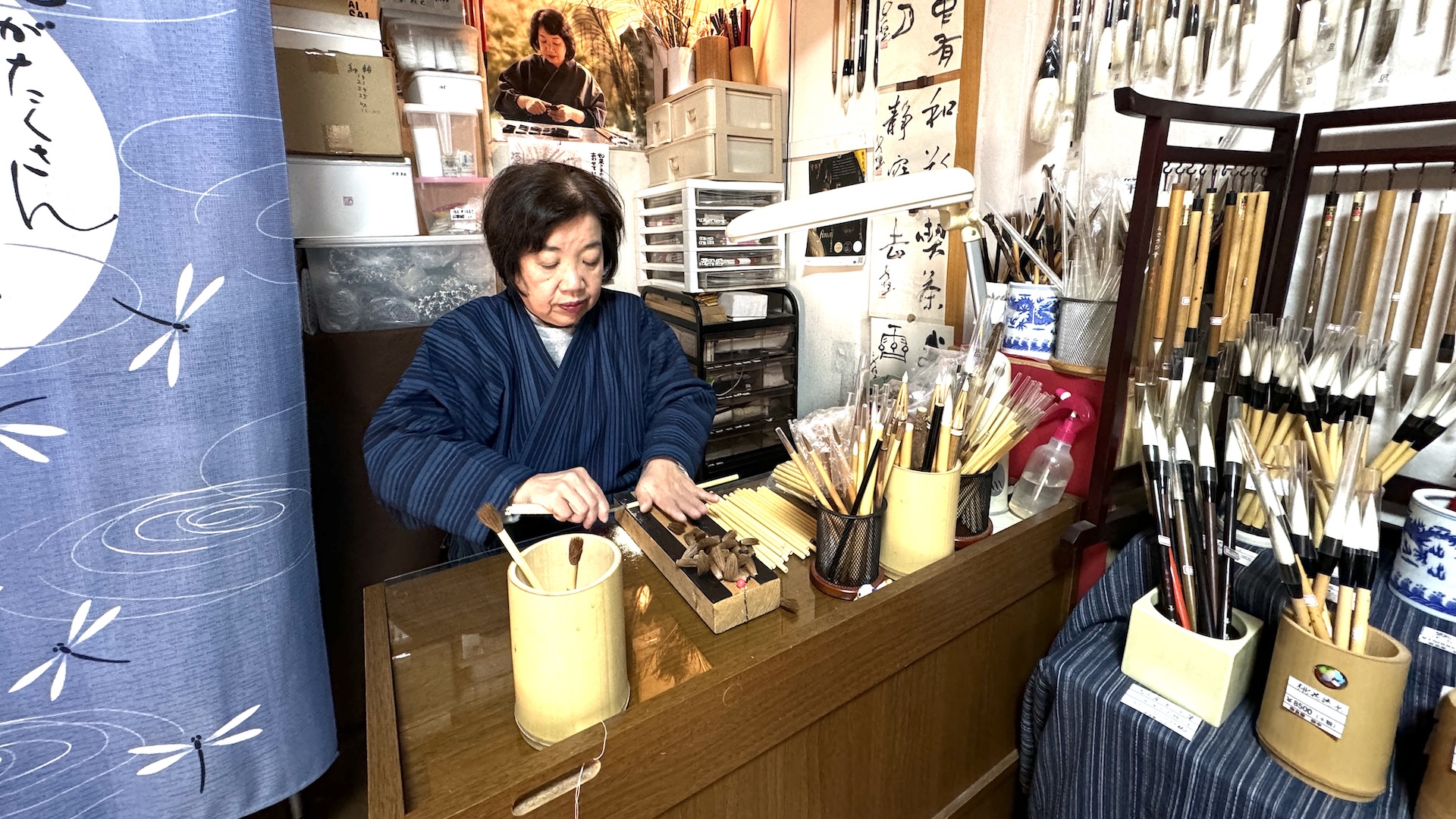 Chiyomi Tanaka, Nara brush artisan in Japan