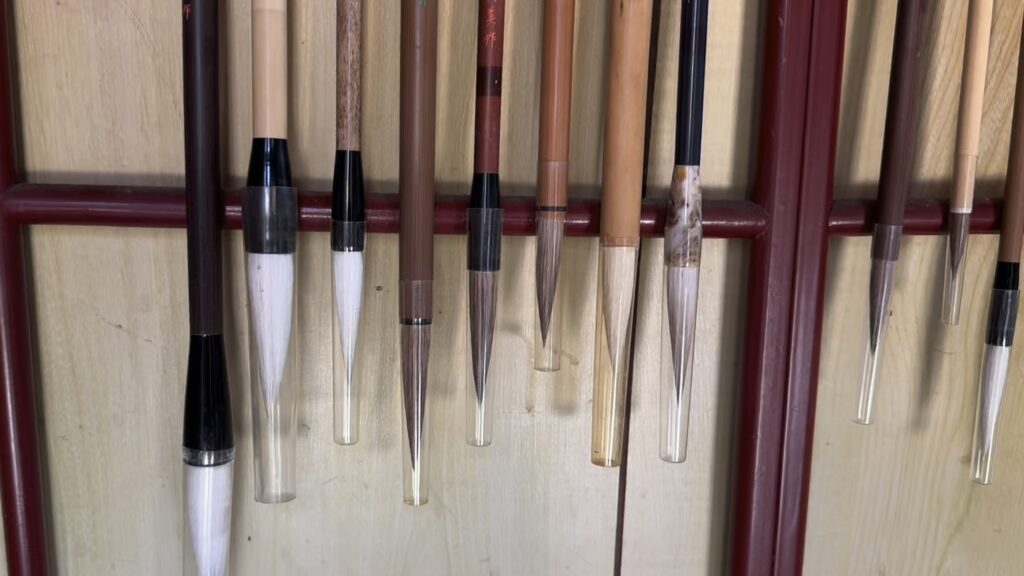 Chiyomi Tanaka's brushes, Nara brush artisan in Japan